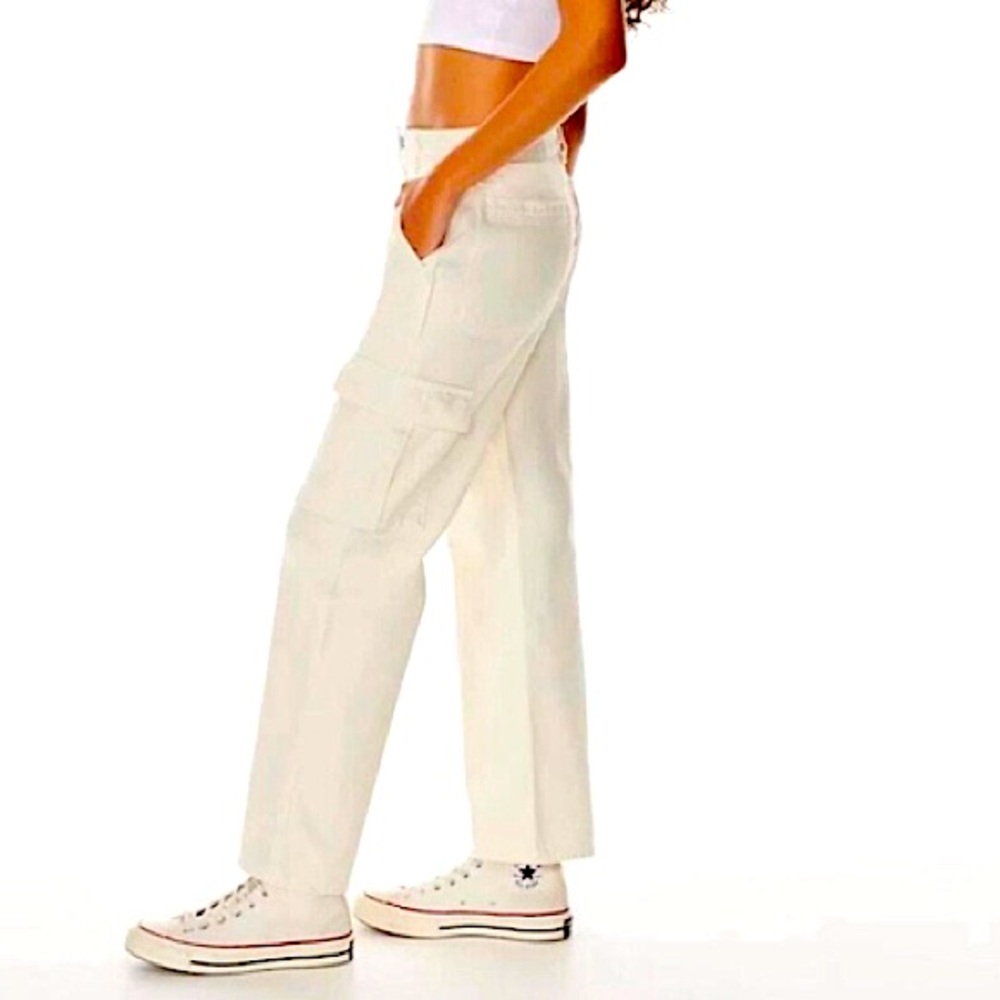 NWOT Aritzia 100% Cotton Walker Cargo Pants Sizes 6